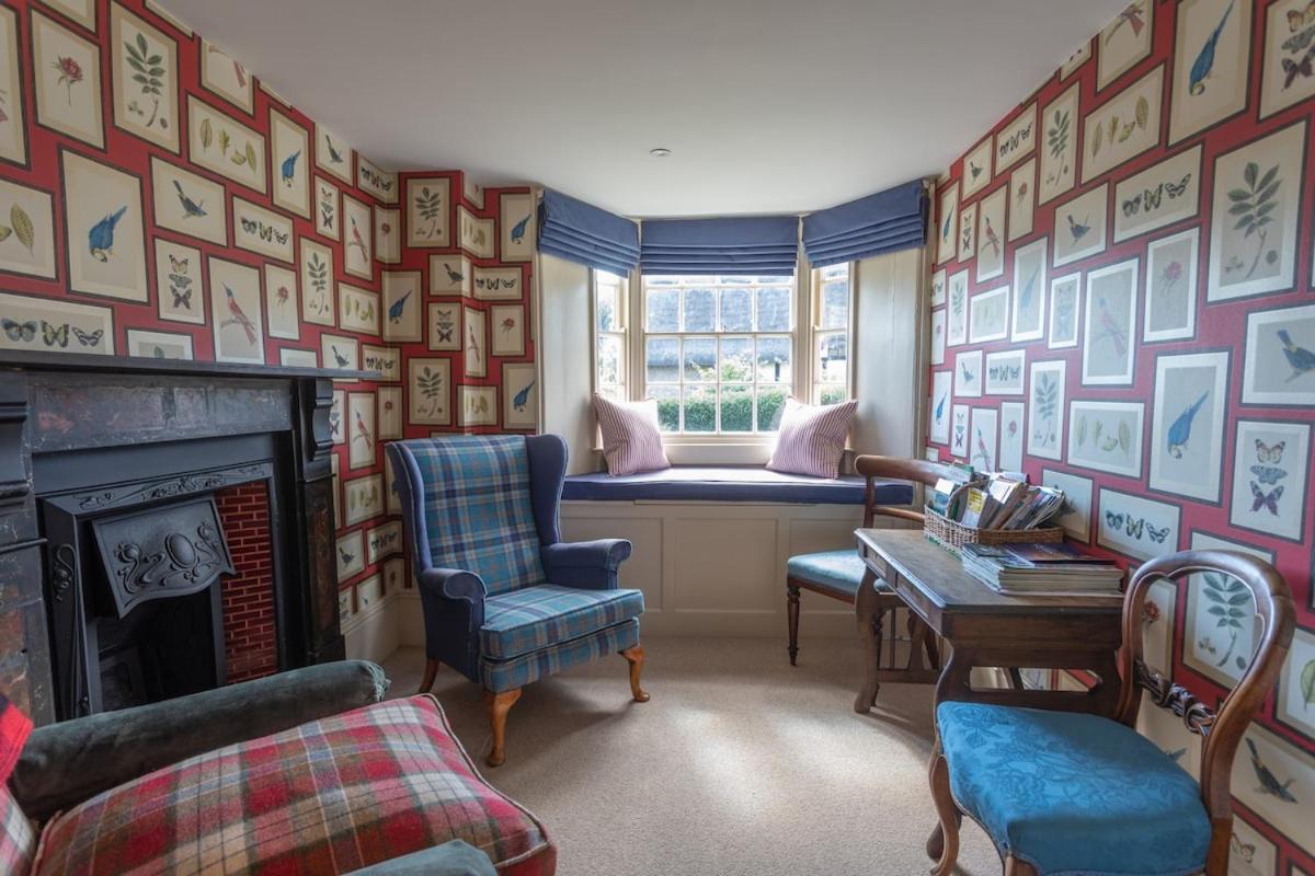 Beautiful Cotswold Farmhouse With Hot Tub Manchester Bagian luar foto