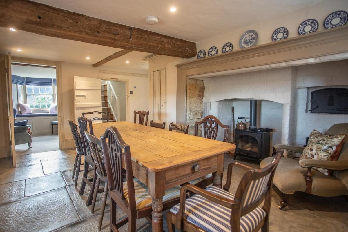 Beautiful Cotswold Farmhouse With Hot Tub Manchester Bagian luar foto